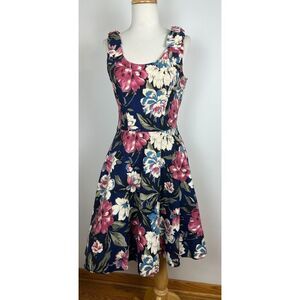 Vintage 80s Floral Fit Flare Cottagecore Swing Whimsical Dress S/M USA